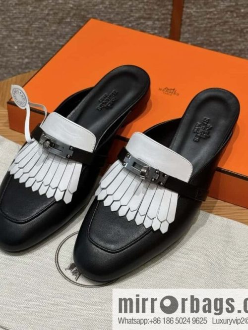 Hermès H\'s new fringed Müller semi-trailer