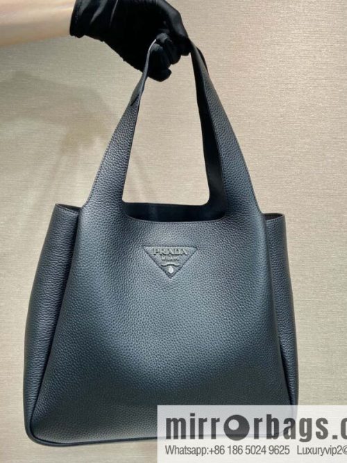PRADA 🎉 large vegetable basket 🎉 1BG338 large bucket bag