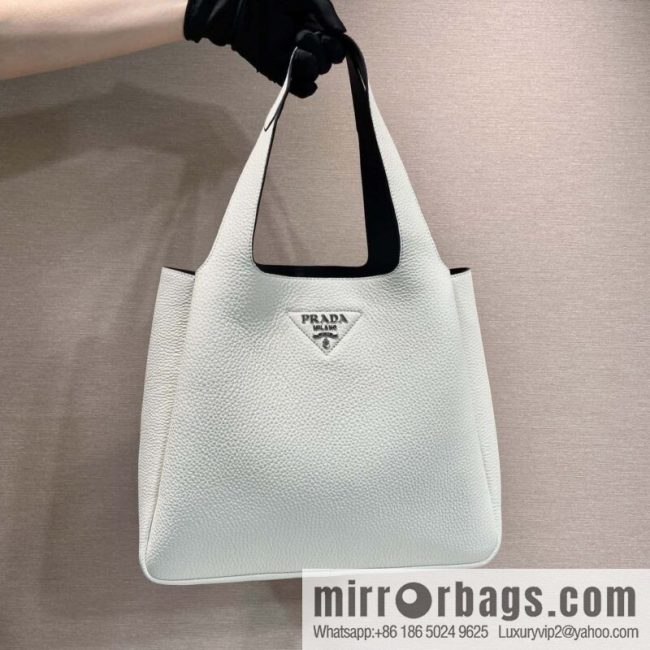 PRADA 🎉 large vegetable basket 🎉 1BG338 large bucket bag