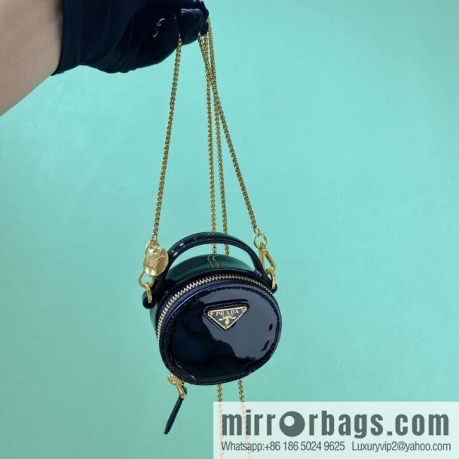 PRADA 🎉 patent leather small round bag 🎉 1NR023 🎉🎉 black