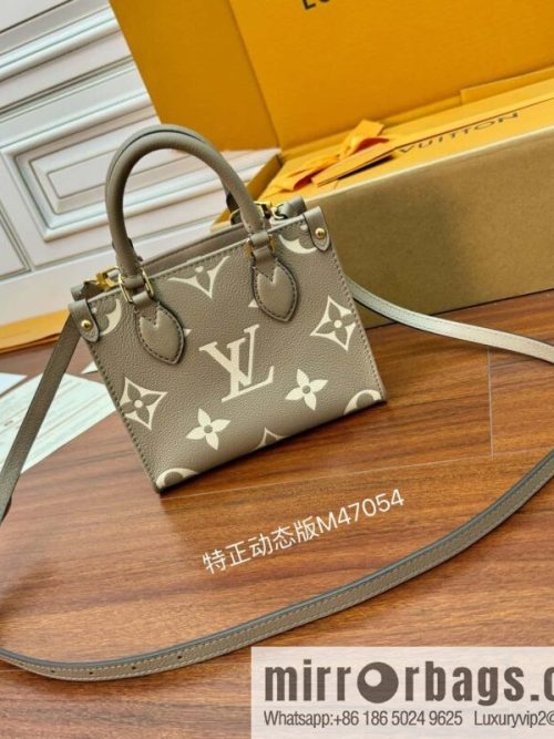 LV M47054 ONTHEGO BB handbag