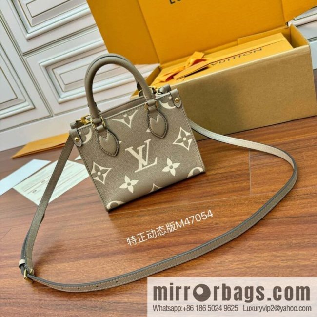 LV M47054 ONTHEGO BB handbag