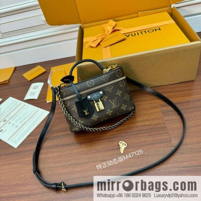 LV M47125 VANITY CHAIN POUCH