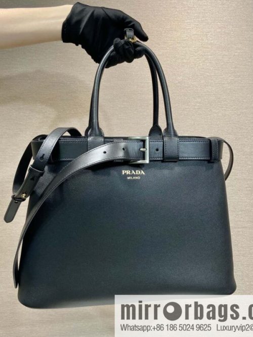 PRADA 🎉 new women\'s bag 🎉 1BA416 large