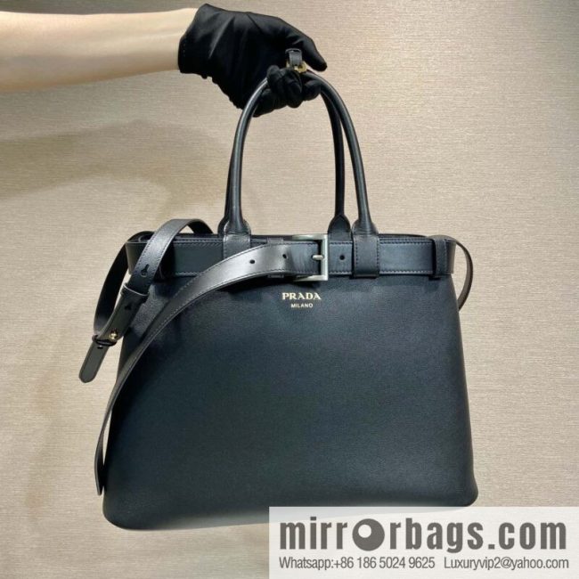 PRADA 🎉 new women\'s bag 🎉 1BA416 large