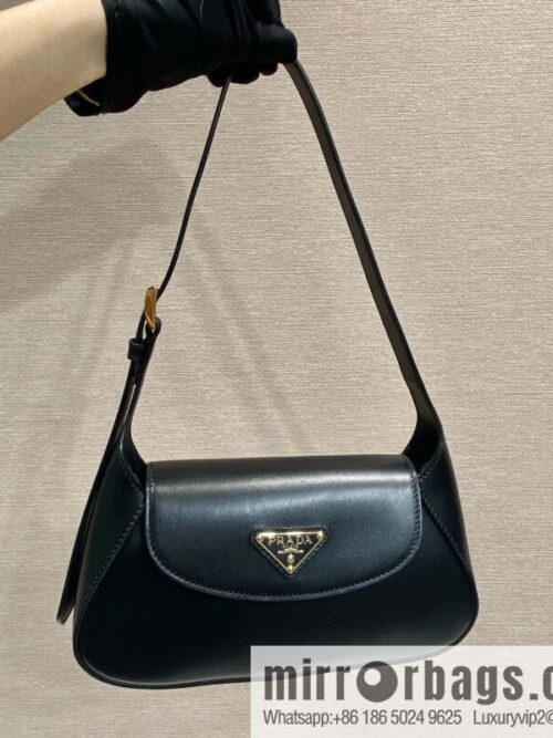 PRADA 🎉 new shoulder bag 🎉 1BD358 black