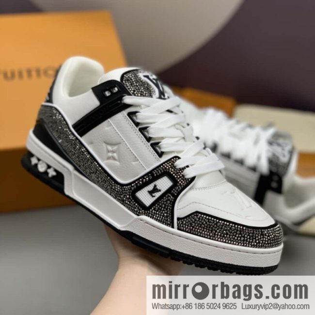 LV 🆕 men\'s sports and leisure shoes