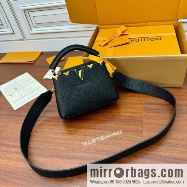 LV M56669 Capucines mini handbag