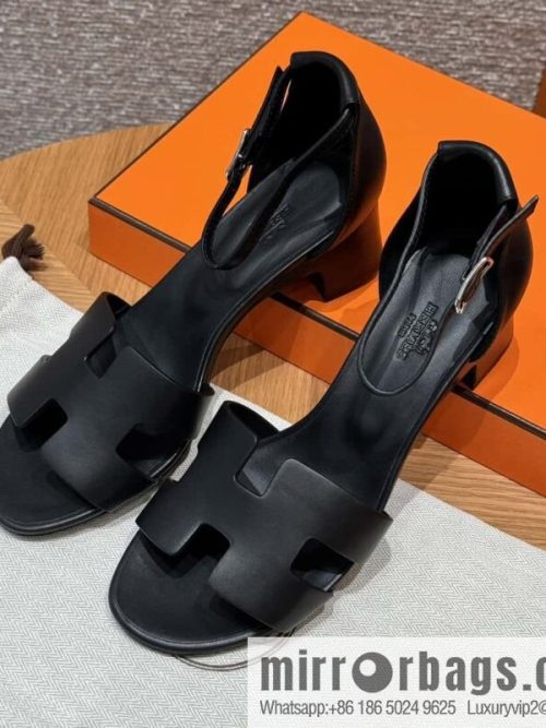 Hermès 189 strap-on sandals/Encens 50