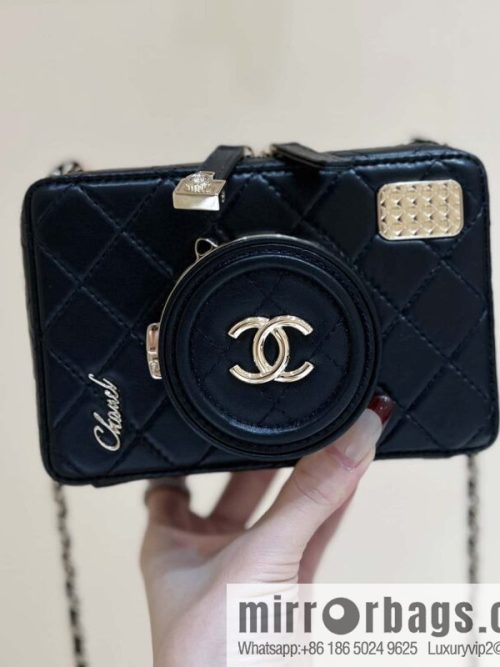 CHANEL 24S Spring and Summer Collection, AS4817 exclusive to global limited edition collectors