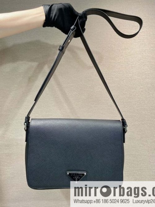 PRADA 🎉 new messenger bag 🎉 2VD049 large