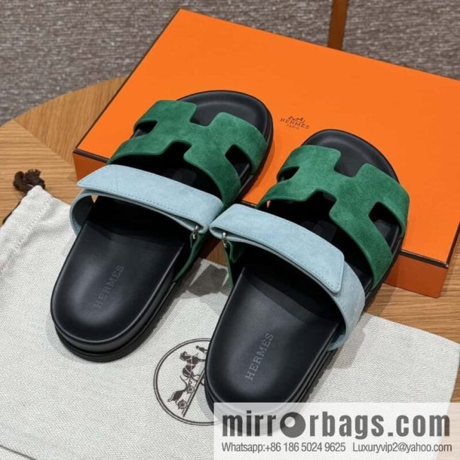Hermès 225 CHYPRE SANDAL uncle shoes, green and light blue/Green and light blue