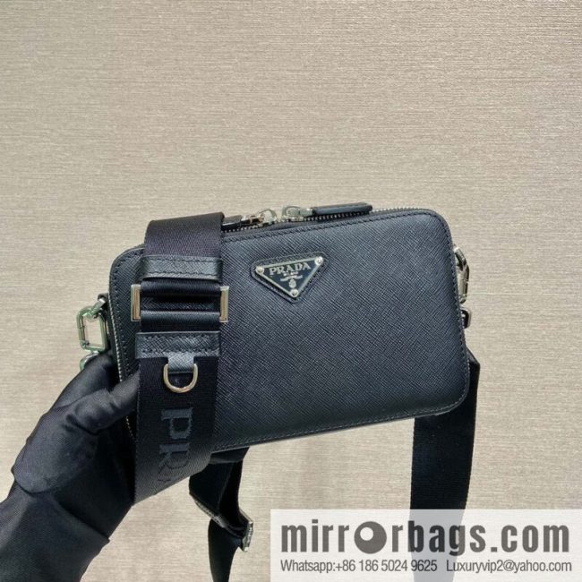 PRADA 🎉 new mailman bag 🎉 2VH173 cross pattern