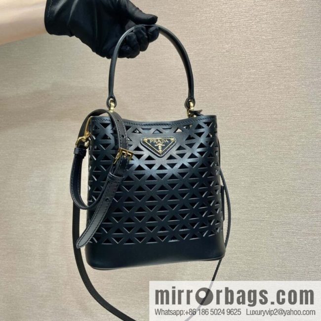 PRADA 🎉 cut-out bucket bag 🎉 1BA217 cut-out black