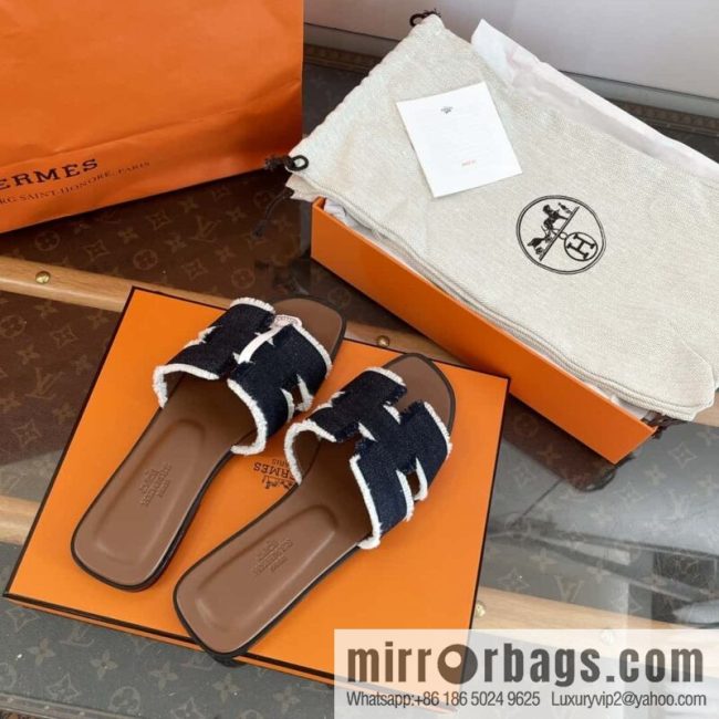The latest denim tassel slippers from Hermès