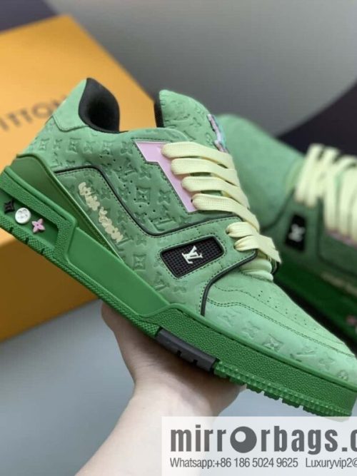 LV 📷 couple sports and leisure shoes