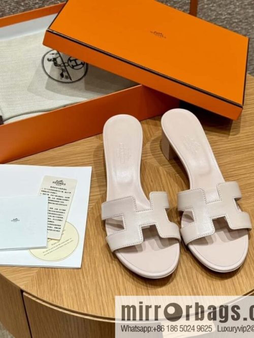 Hermès 185 Oasis high-heeled sandals, plain /Swift petal powder/Petal powder