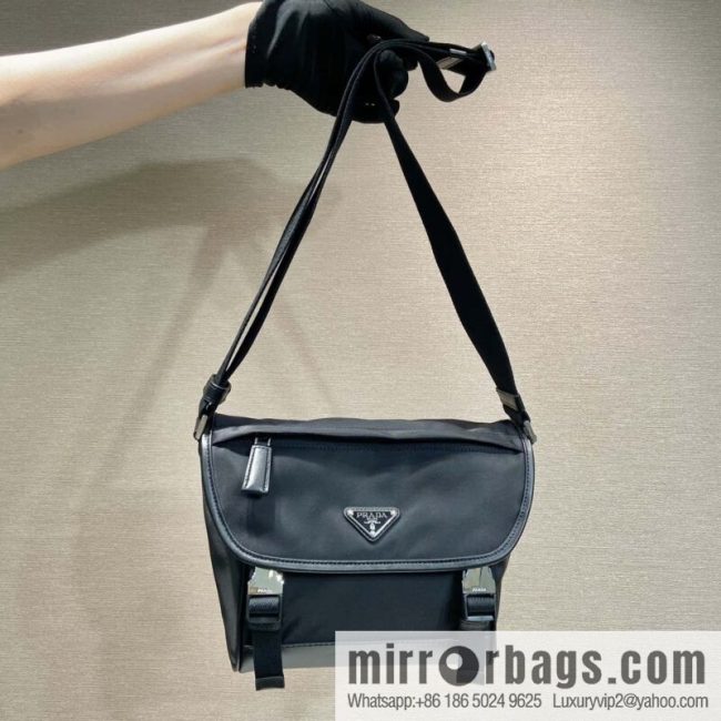 PRADA 🎉 new messenger bag 🎉🎉 2VD066S🎉🎉