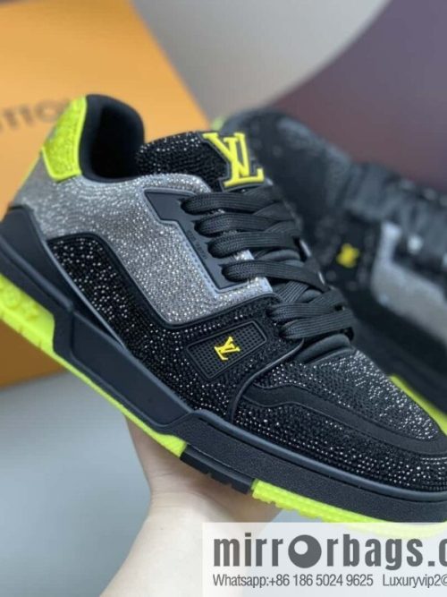 LV 🆕 men\'s sports and leisure shoes
