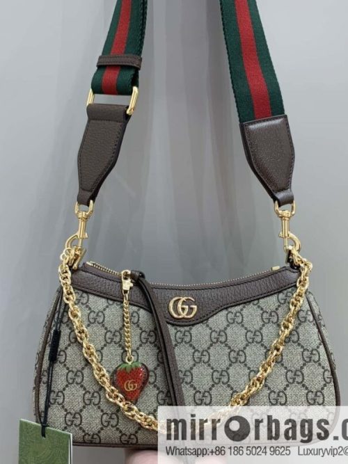 GUCCI ophidia strawberry chain bag 735132