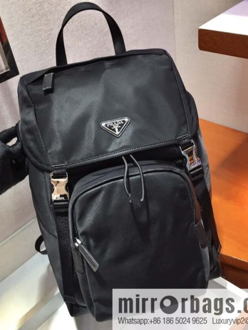 PRADA 🎉 exclusive debut 🎉 2VZ135 shoulder backpack