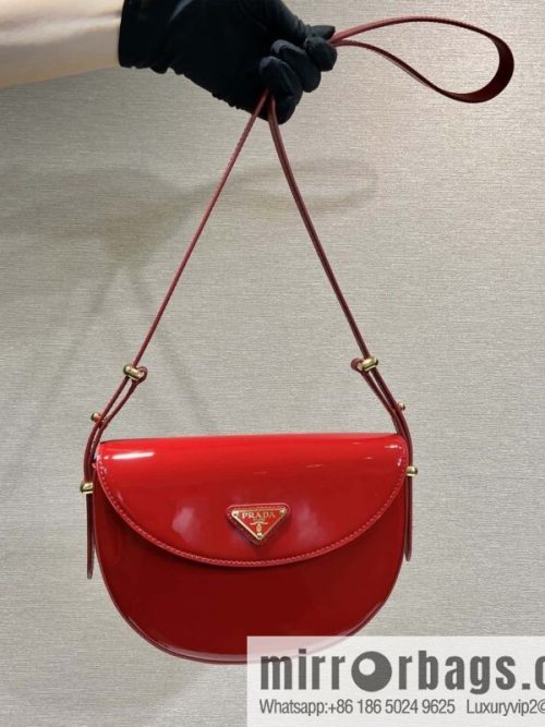 PRADA 🎉 new saddle bag 🎉 1BA349 patent leather 🎉🎉 red