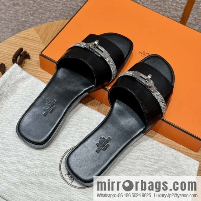 Hermès 183Kelly tow sandals /Giulia black/CK89/Noir/Himalaya/Lizard primary color calfskin with Lizard strip/Calfskin/Lizard/🦎