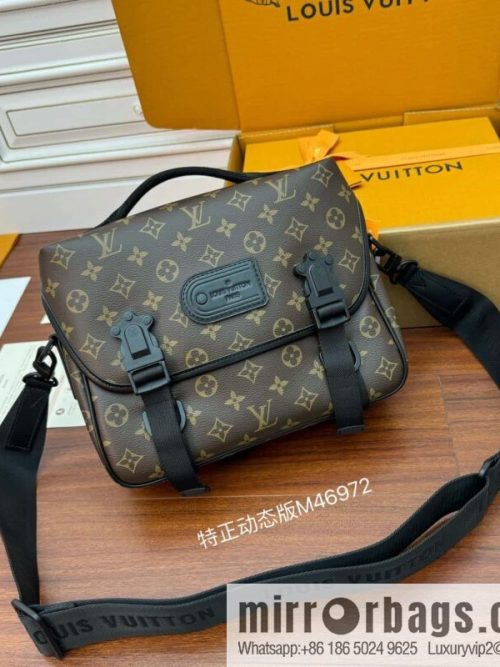 LV M46972 New LV TRAIL messenger bag for the season