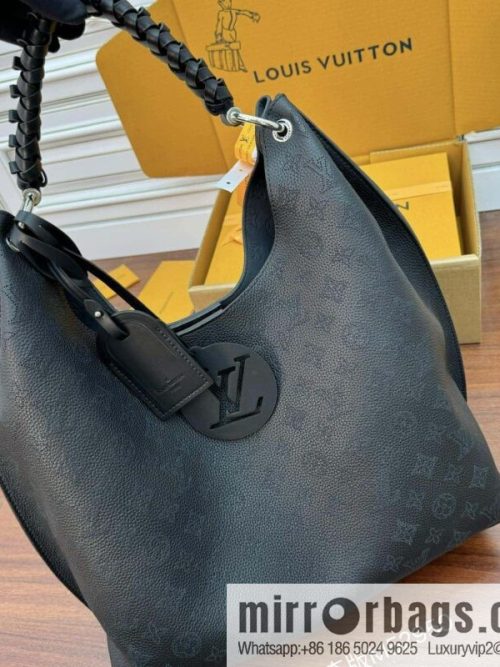 LV M52950 Carmel