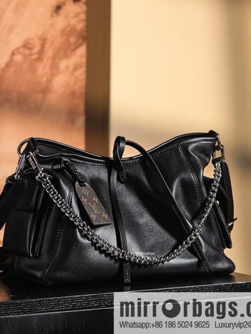 LV M24861 CarryAll Cargo PM