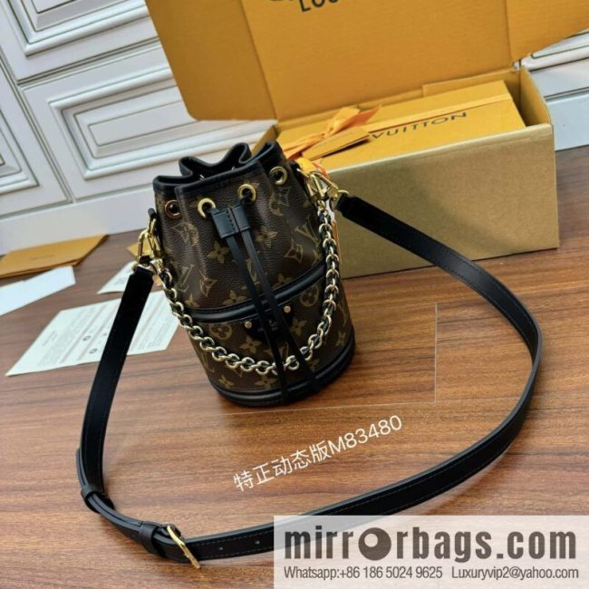 LV M83480 CANOE handbag