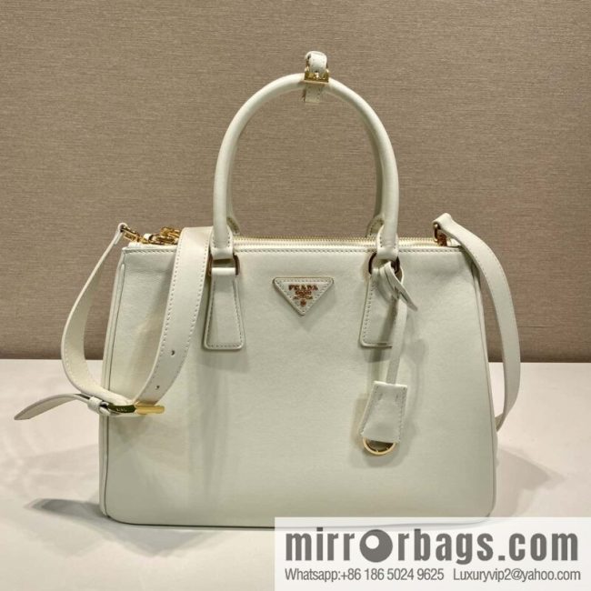 Prada 🎉 new killer bag 🎉 1BA274