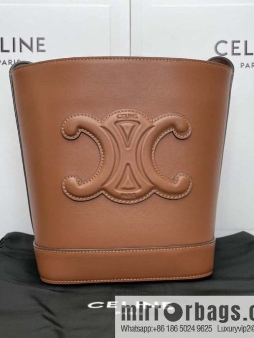 CELINE CUIR TRIOMPHE Small smooth leather bucket bag 198243