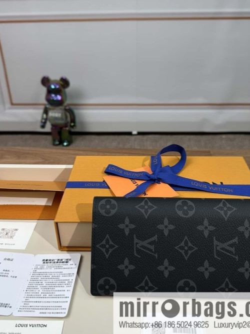 LV Brazza Wallet M61697 Premium