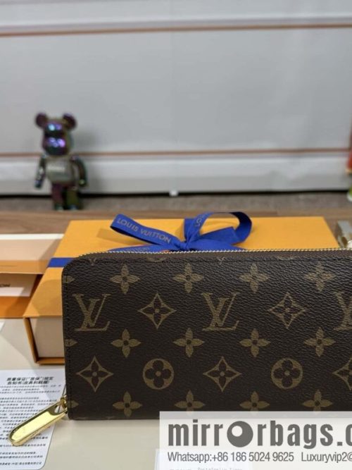 LV Zippy Wallet M42616 Premium