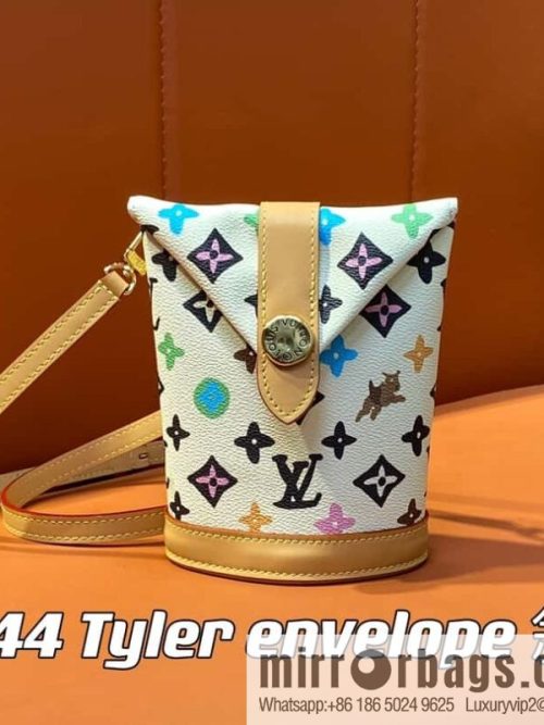 [Original order boutique] M83344 white color, variable code chip version, men\'s bag potato chip bag series Tyler envelope crossbody bag M83343 LV & Tyler joint potato chip bag