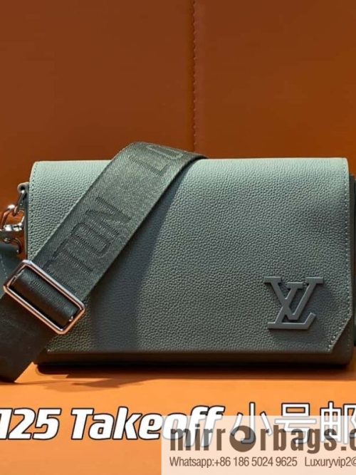 [Boutique‑grade] M25125 green, full leather men\'s bag messenger bag series Takeoff small Aer messenger bag M25125 M24769