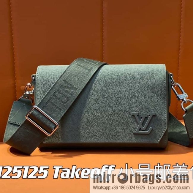 [Boutique‑grade] M25125 green, full leather men\'s bag messenger bag series Takeoff small Aer messenger bag M25125 M24769
