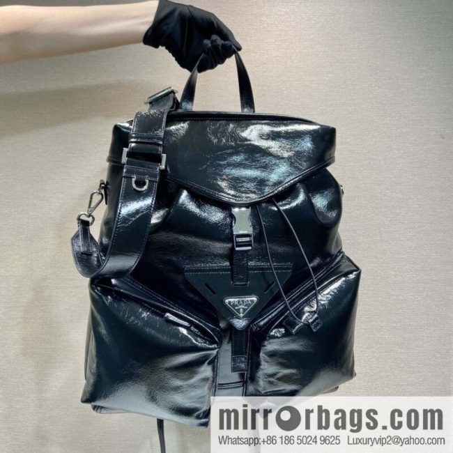 PRADA 🎉 new catwalk model 🎉 2VZ108 oil wax leather