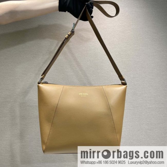 PRADA 🎉 new mailman bag 🎉 2VH177 brown