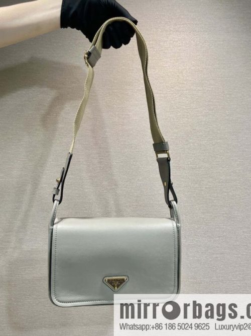PRADA 👏 new shoulder strap bag 👏 1BD372