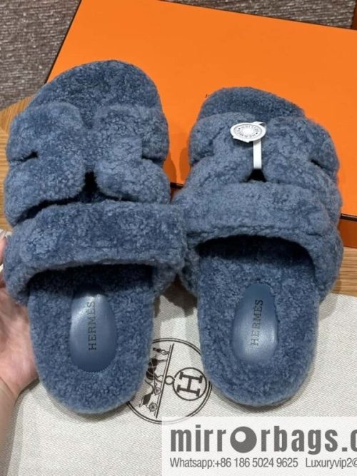 HERMES 225 CHYPRE SANDAL uncle shoes, woolskin/blue/blue