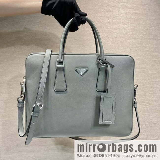 PRADA 🎉 classic new color 🎉 2VE0368