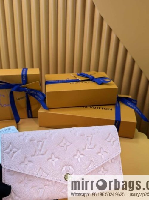 LV Sarah Wallet M83443 Premium