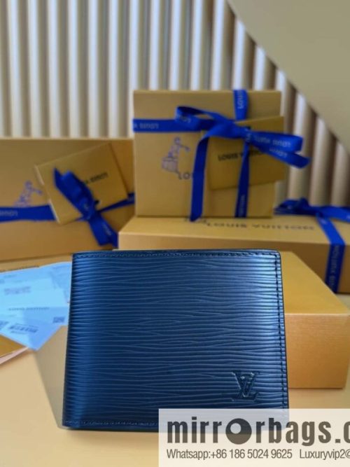 LV Slender Wallet M60332 Premium