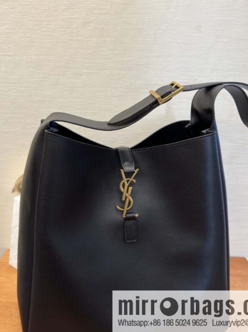 YSL 🆕 large armpit bag 753837