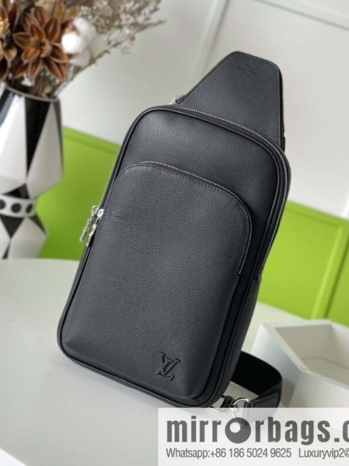LV M30863 AVENUE NM shoulder bag