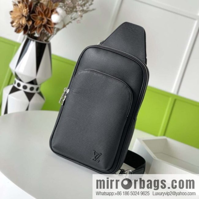 LV M30863 AVENUE NM shoulder bag