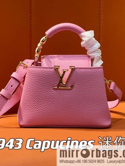 [Original order boutique] M23943 pink full leather cap that English series, this Capucines mini handbag
