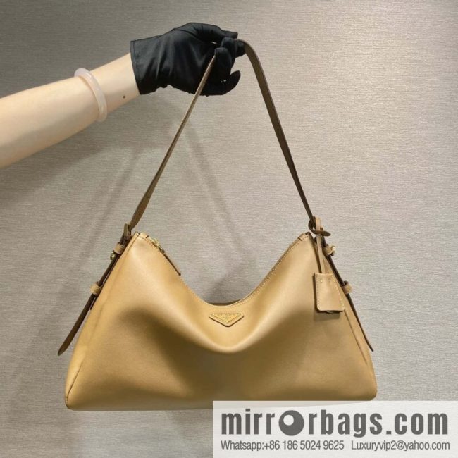 PRADA 🎉 new Aimee armpit bag 🎉 1BC228 🎉 brown